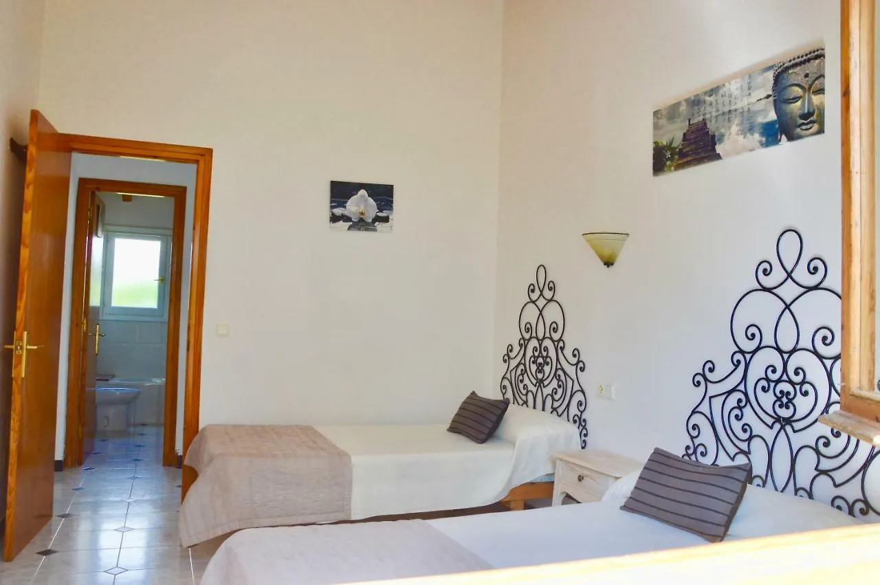 Villa Na Y Veni Cala'N Bosch  Holiday home Cala'N Bosch (Menorca)